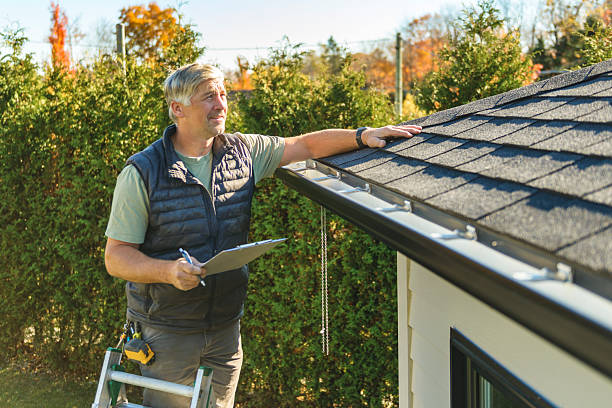 Professional Metal Roofing technician working in Marysville, MT